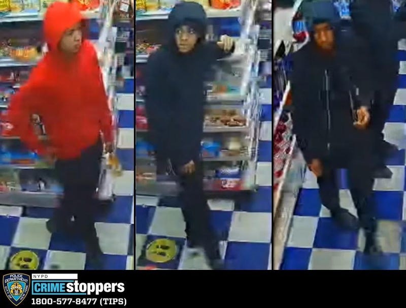 Teen boy shot in shoulder on Bronx street, 3 suspects sought: NYPD