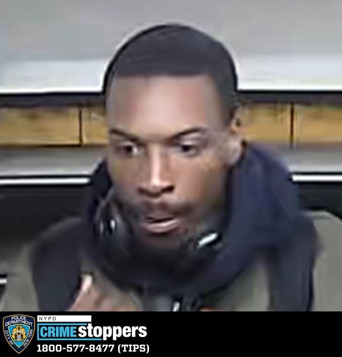 Suspect wanted in unprovoked subway robbery