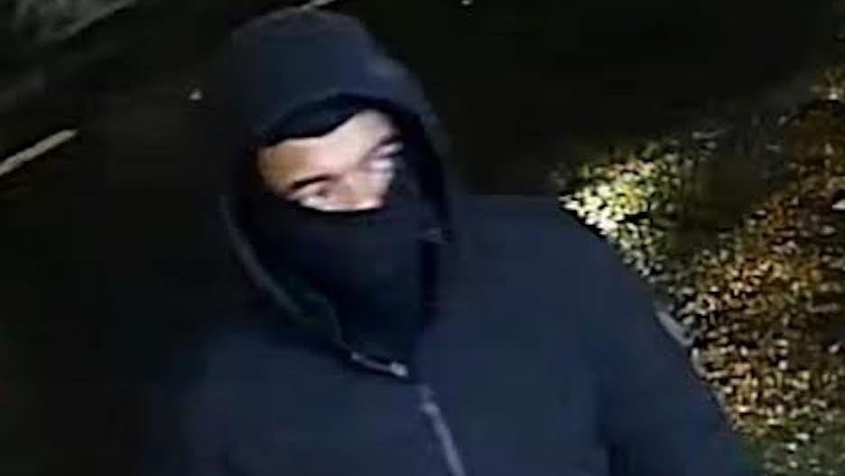 Man, 67, hospitalized after unprovoked attack at Park Slope subway station