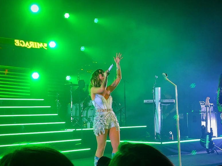  The World Tour, Riviera Theatre 3.9.19