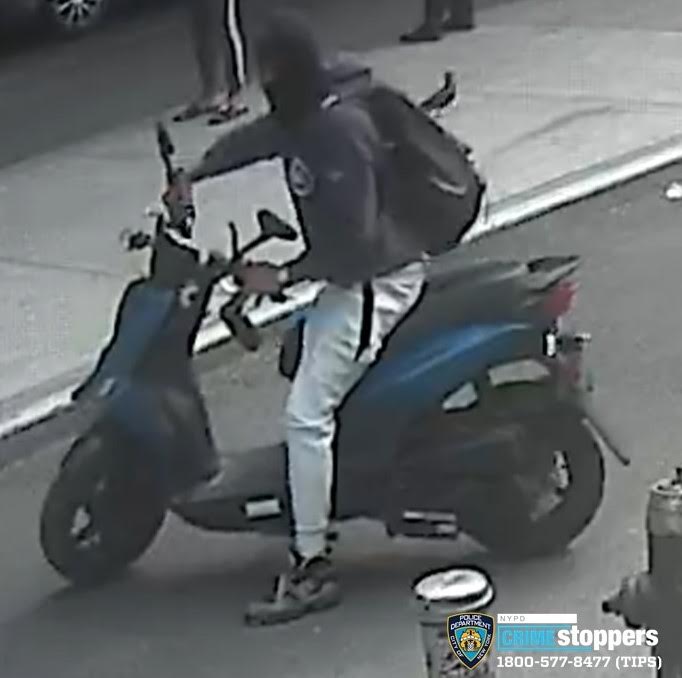 Suspect sought in BX chain snatch