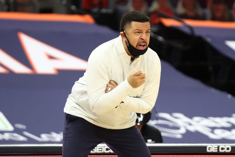 Pitt head coach Jeff Capel iso