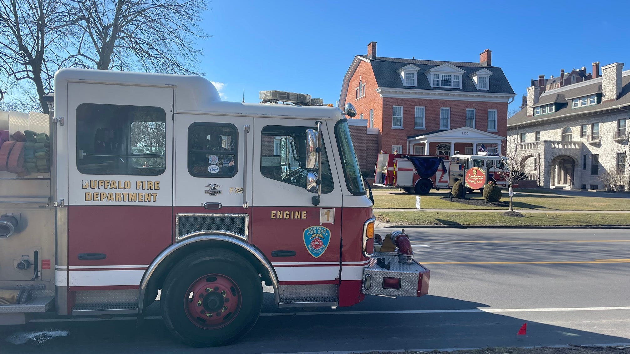 Firefighters, others pay respects to Jason Arno at Thursday's wake