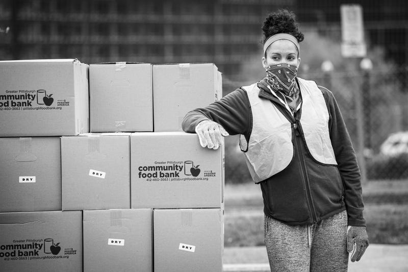 Downtown Pittsburgh food distribution event