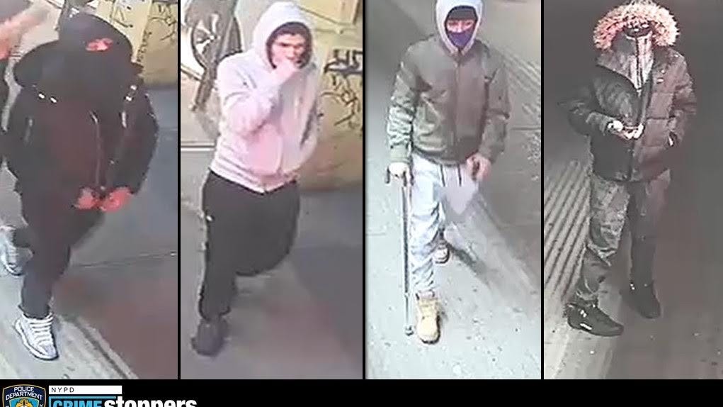 Man, 21, punched by group during robbery at Queens bus terminal: NYPD