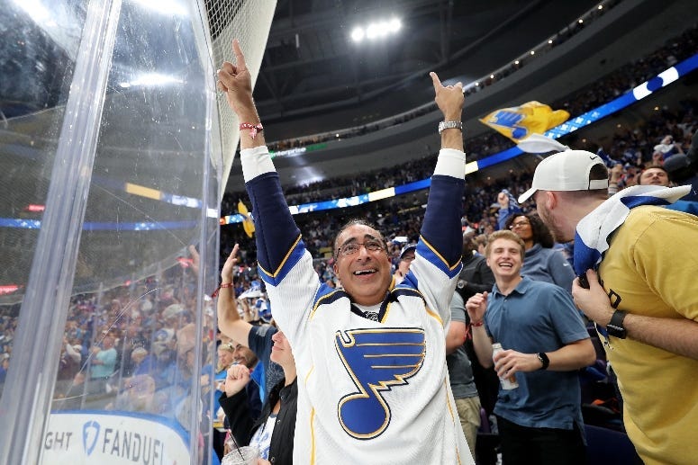 St. Louis Blues fans
