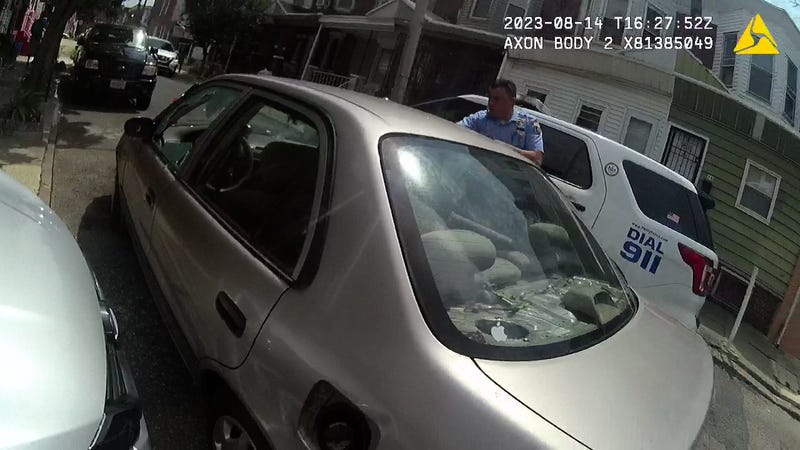 video of shooting of Eddie Irizarry at the hands of Mark Dial