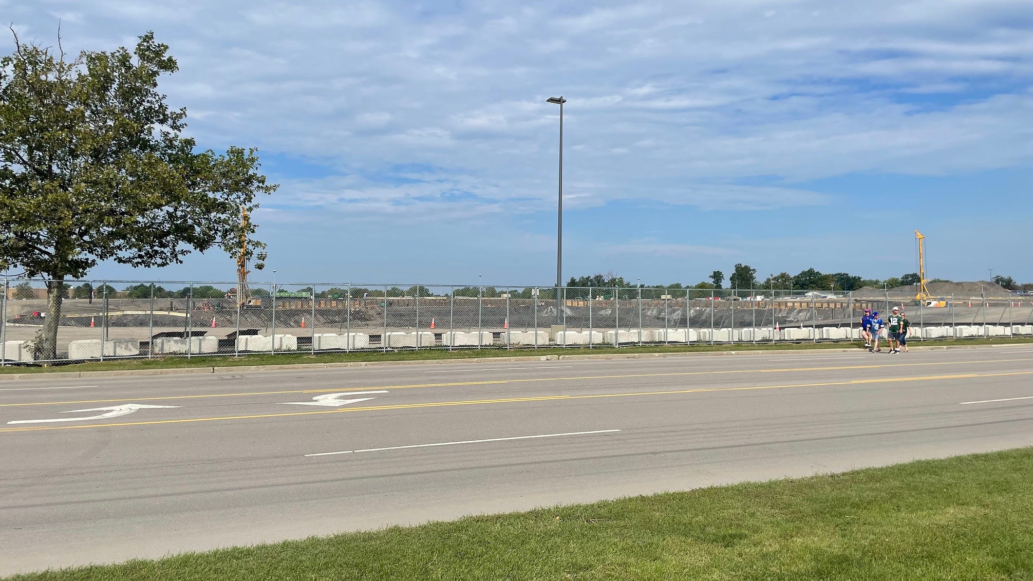 Three individuals arrested for trespassing in new stadium construction area