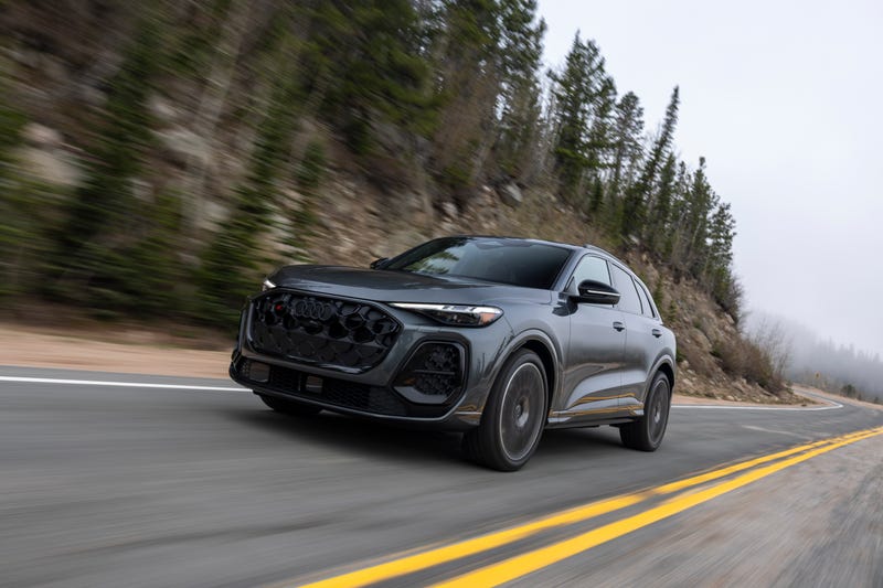Audi Q5 ^0 SQ5
