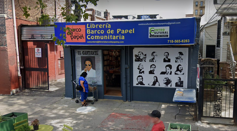 Librería Barco De Papel in Queens