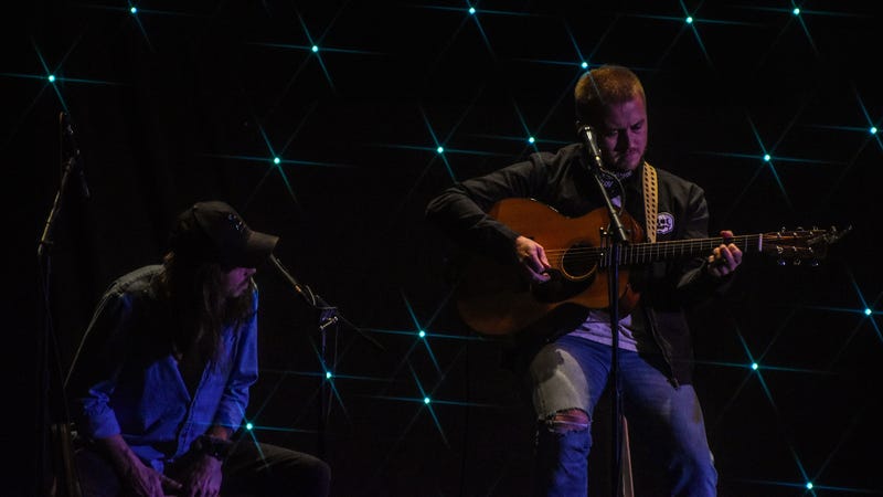 Froggy 101's Guitars & Stars