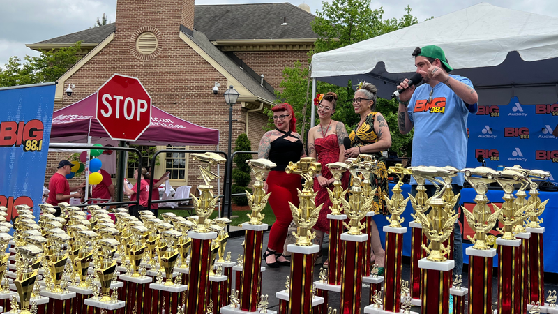 Big 98.1 and American Heritage's 18th Annual Car Show