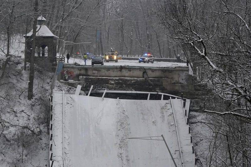 Pittsburgh bridge collapse