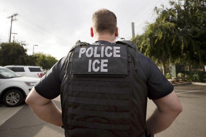 Disminuyen los arrestos de inmigrantes en EEUU