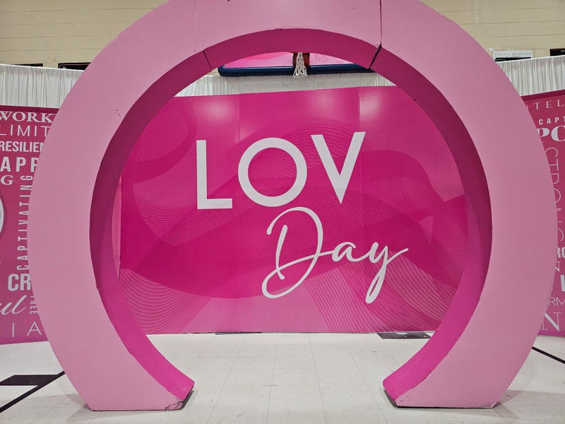 On Chicago's South Side, it's all about 'LOV' this Valentine's Day. 2026.