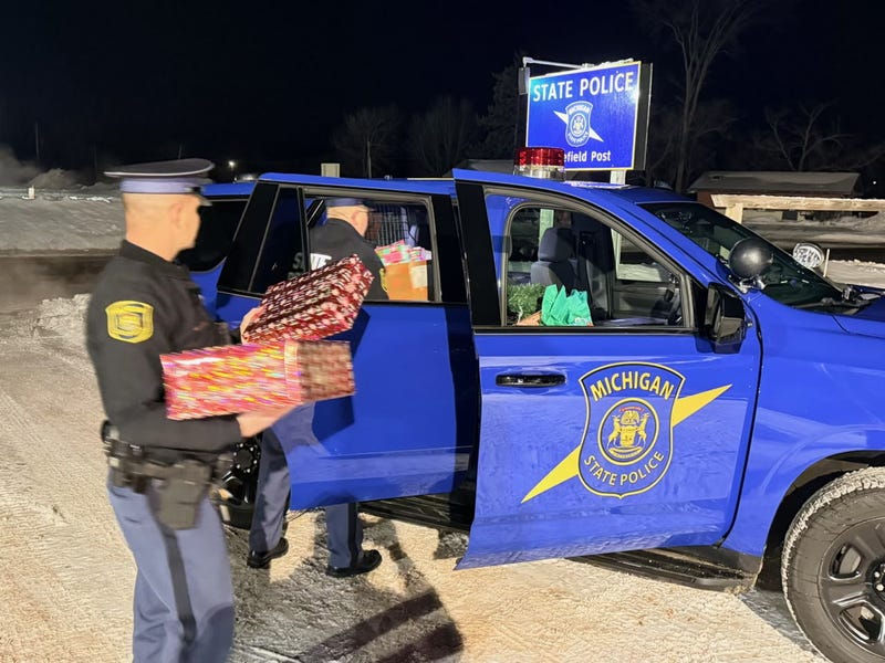 Wakefield Post troopers loading car
