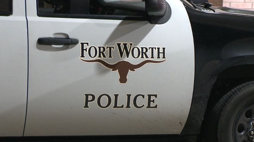 Fort Worth Police investigate deadly hit and run