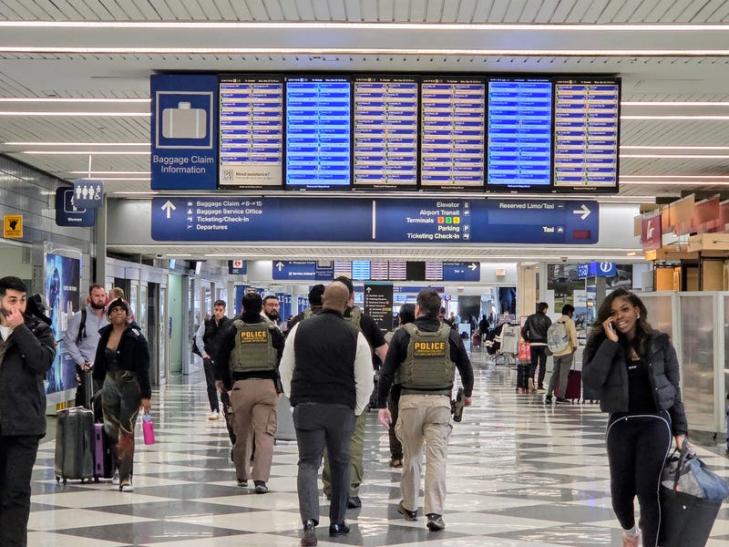 ICE agents at O'Hare 