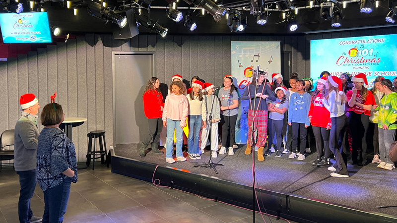 B101's K-8 Division 2023 Christmas Choir Competition Champions Murray Avenue School Perform at B101