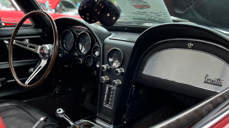 BIG 98.1 and American Heritage's 18th Annual Car Show