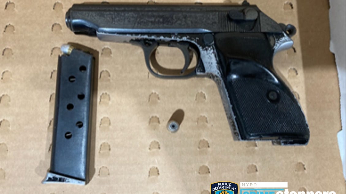 Male suspect hospitalized in NYPD officer-involved shooting in Washington Heights