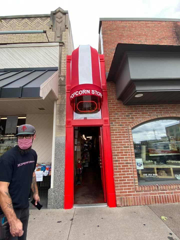 The Little Popcorn Store in downtown Wheaton