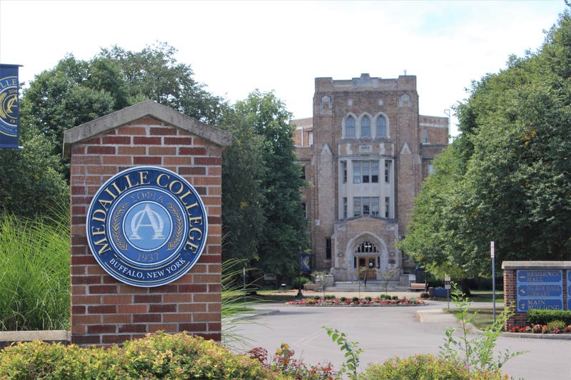 Medaille University