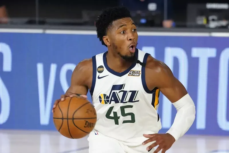 Donovan-Mitchell-1228084772