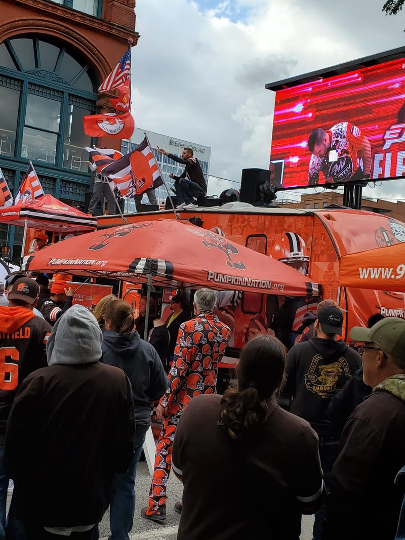 92.3 The Fan - Ultimate Tailgate