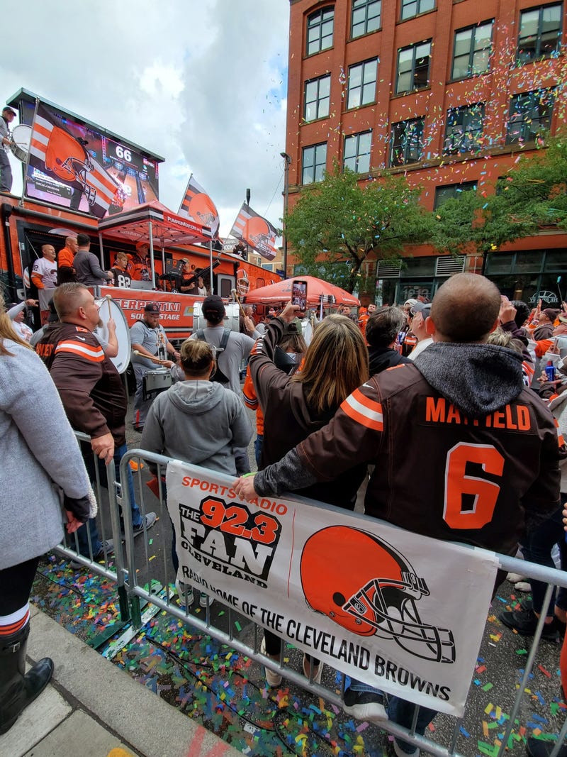 92.3 The Fan - Ultimate Tailgate