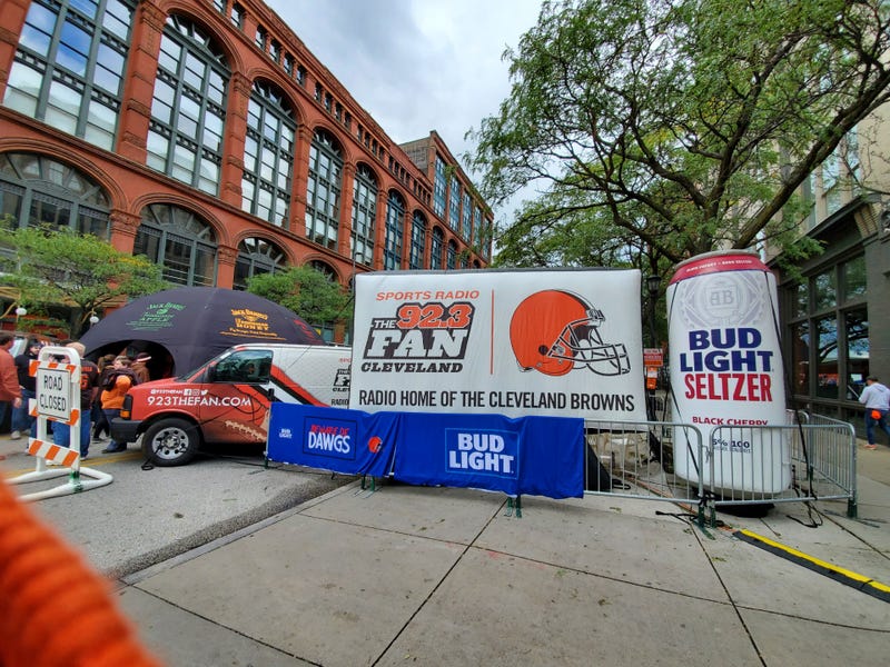 92.3 The Fan - Ultimate Tailgate