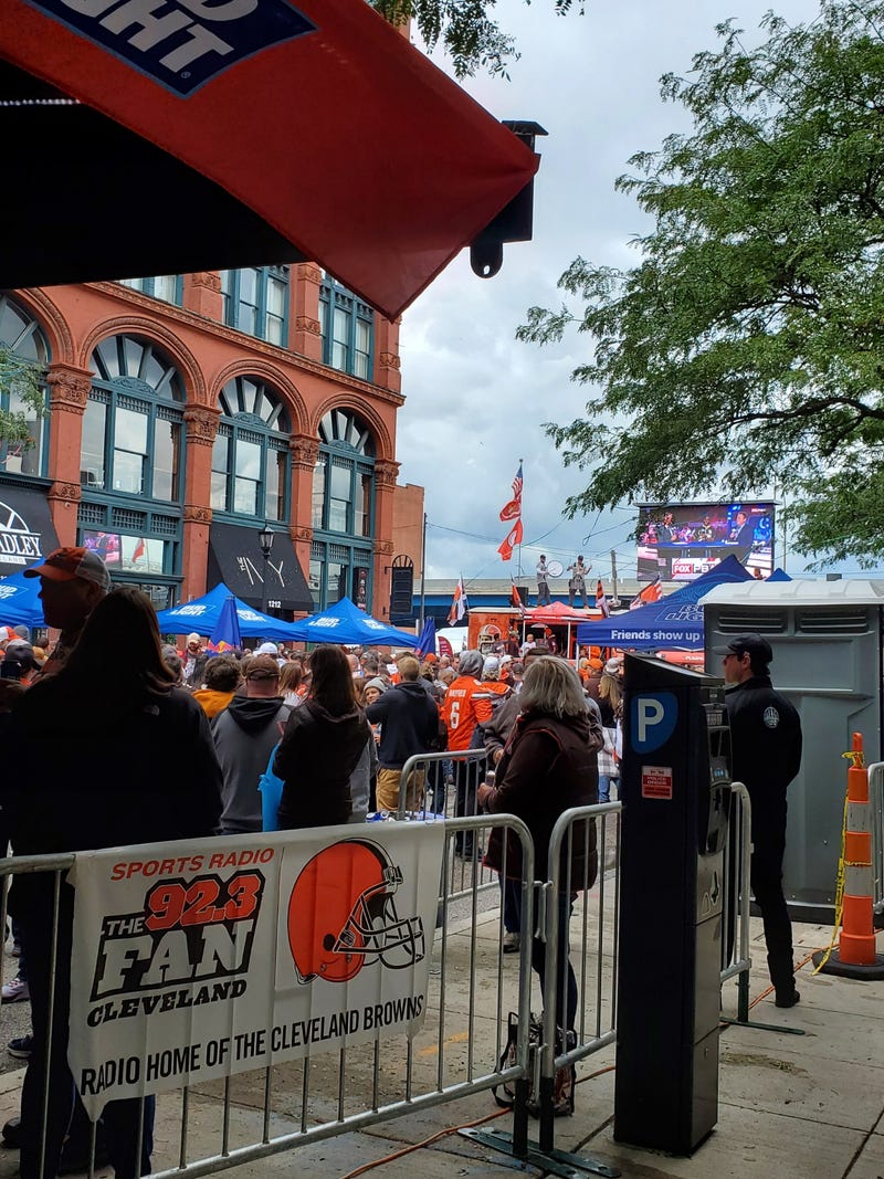 92.3 The Fan - Ultimate Tailgate