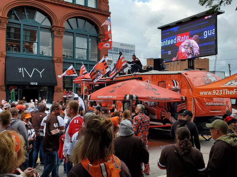 92.3 The Fan - Ultimate Tailgate