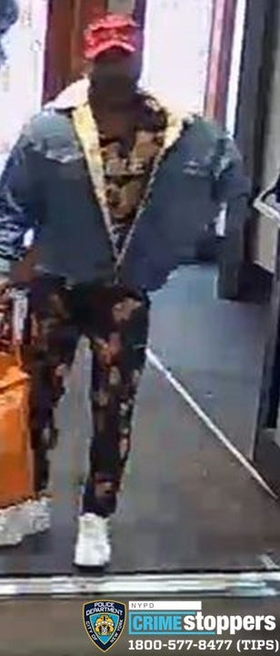 Thief who pulled switchblade on employee at Manhattan Burlington sought