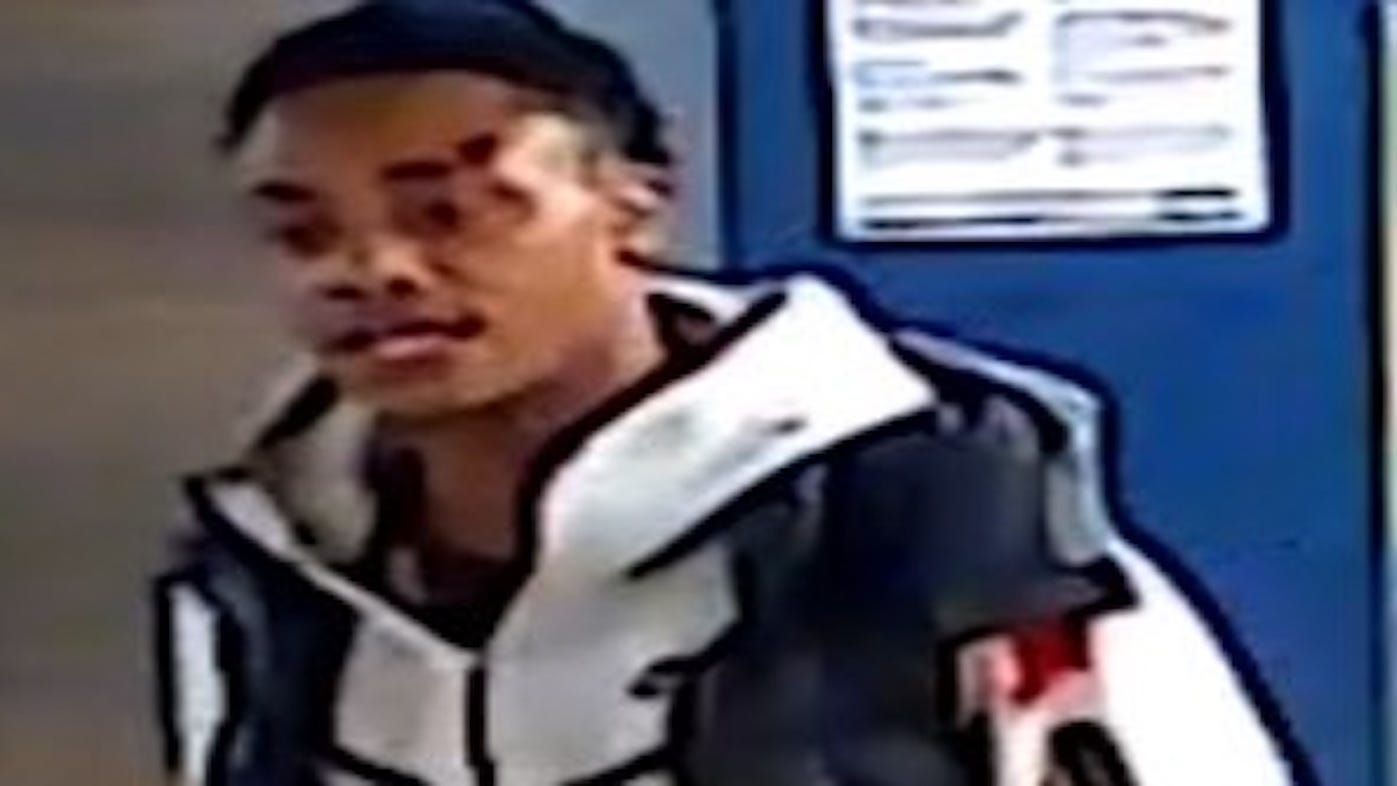 Subway rider slashed in face on Brooklyn 5 train