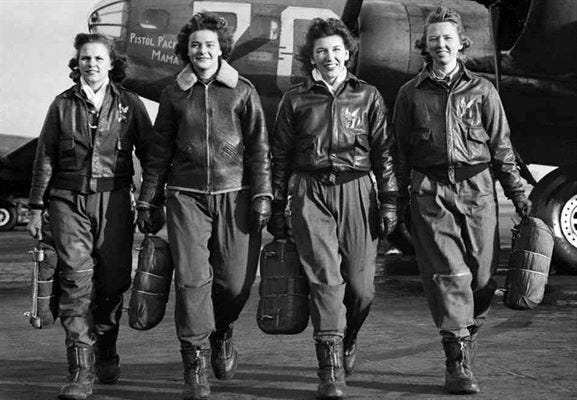 Women Airforce Service pilots during ferry training at Lockbourne Army Airfield, Ohio, 1944