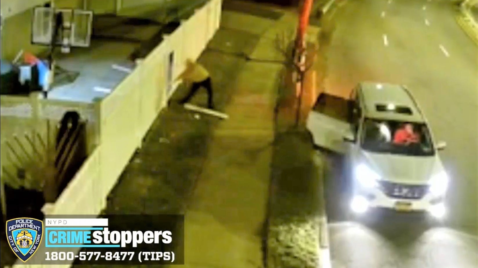 Vandal runs through SI synagogue fence in suspected hate crime