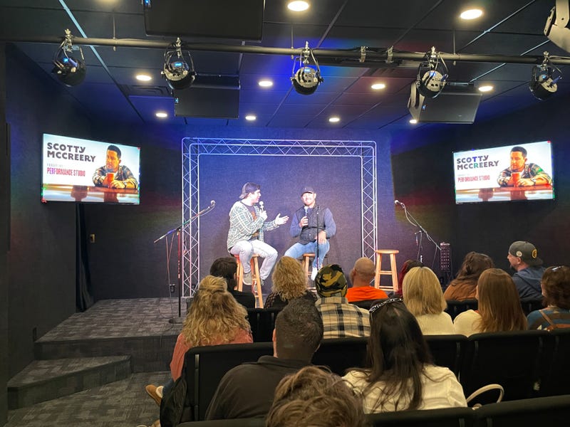 Scotty McCreery at Froggy 101