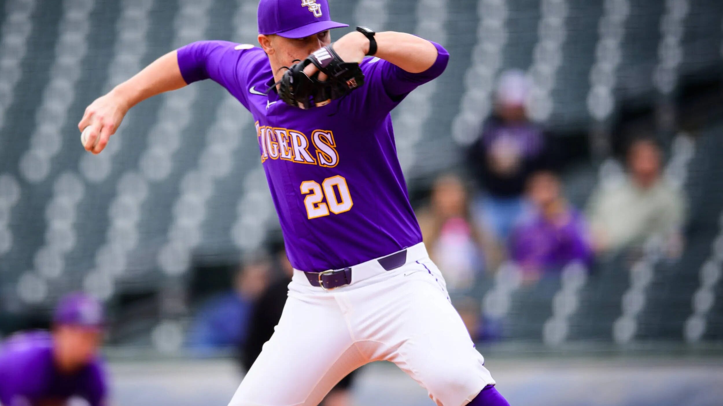 Watch: LSU baseball win over Kansas State ends on hitter clock strikeout