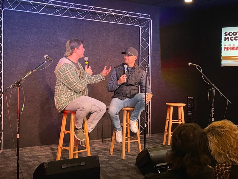 Scotty McCreery at Froggy 101
