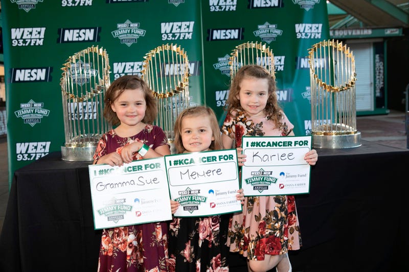 Karlee Nogler with siblings