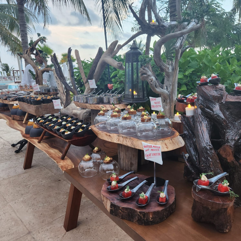 Meals at Dreams Natura