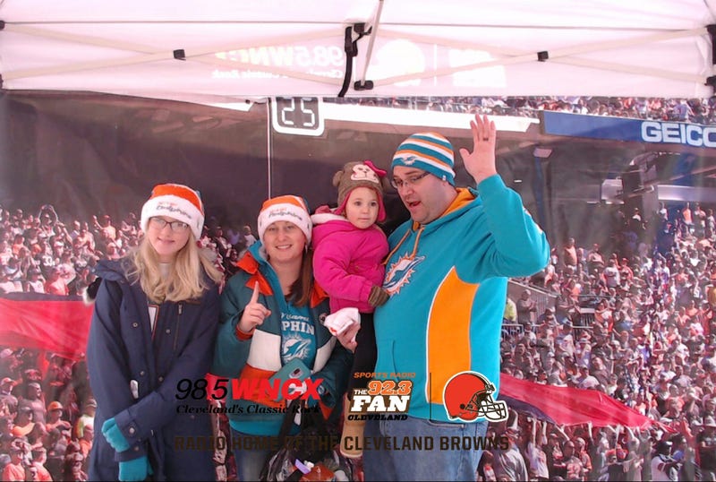 Photo booth dawg pound drive 11-24