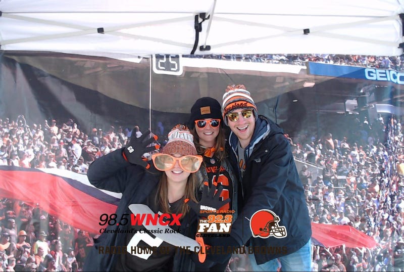 Photo booth dawg pound drive 11-24