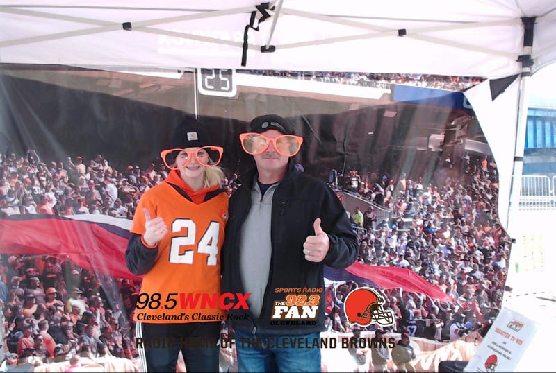 Fan photo booth 12-8-19