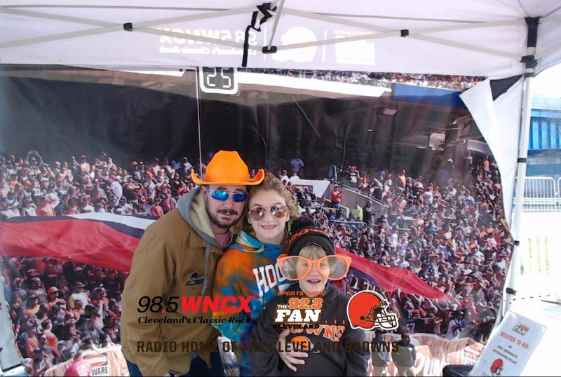 Fan photo booth 12-8-19