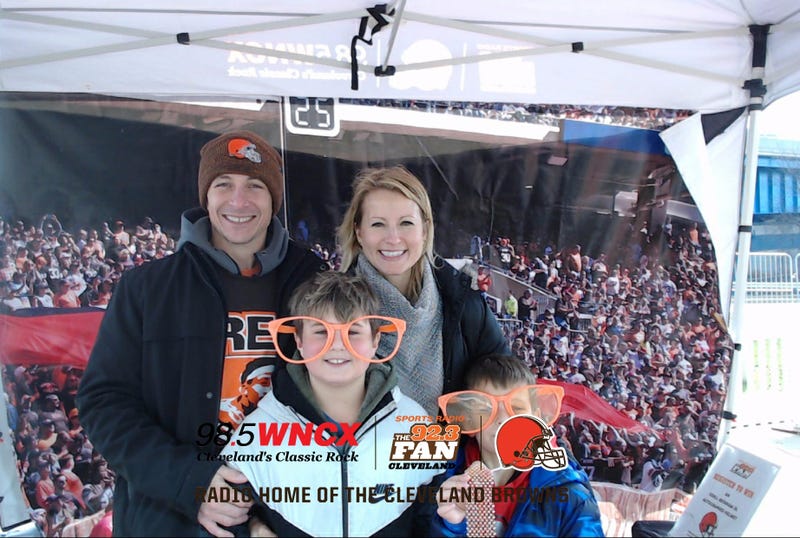 Fan photo booth 12-8-19