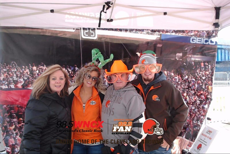Fan photo booth 12-8-19