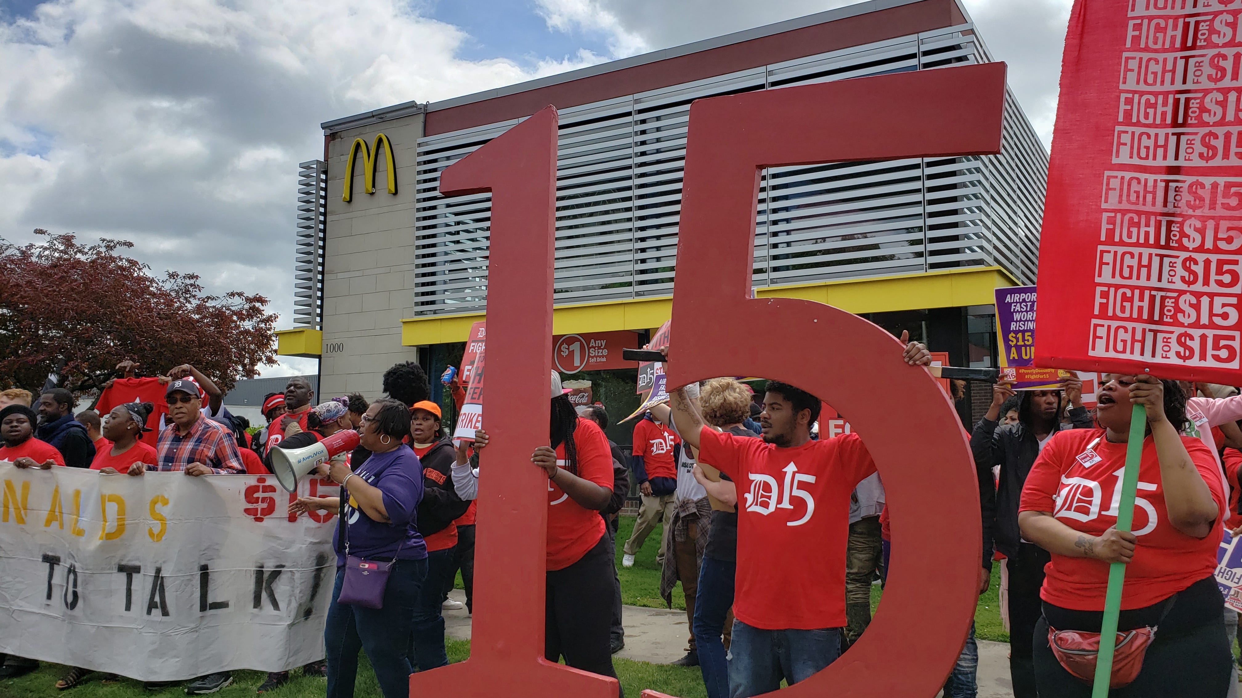 The fight for, and against, raising Michigan's minimum wage rages on. Would $12-an-hour destroy small businesses?
