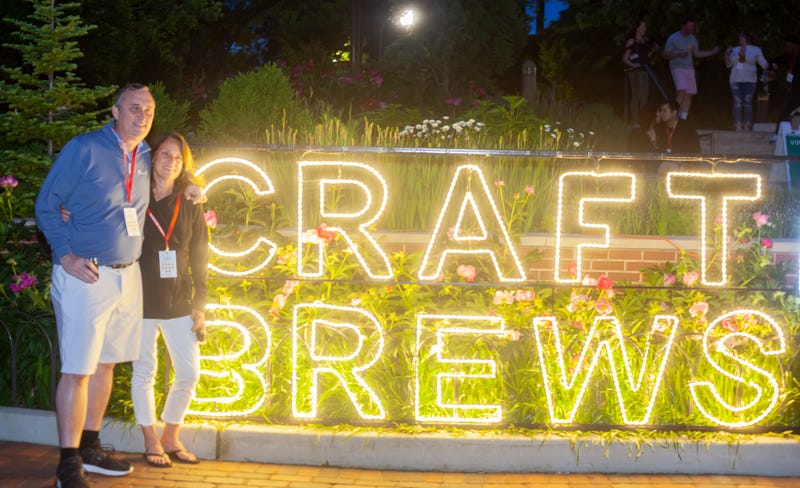 Craft Brews at Lincoln Park Zoo